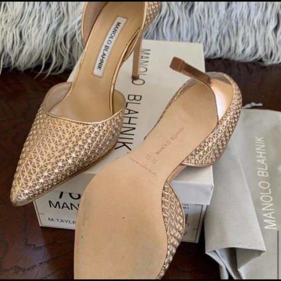 Manolo Blahnik Gold Textured Pump 8.5 US π - Picture 3 of 9